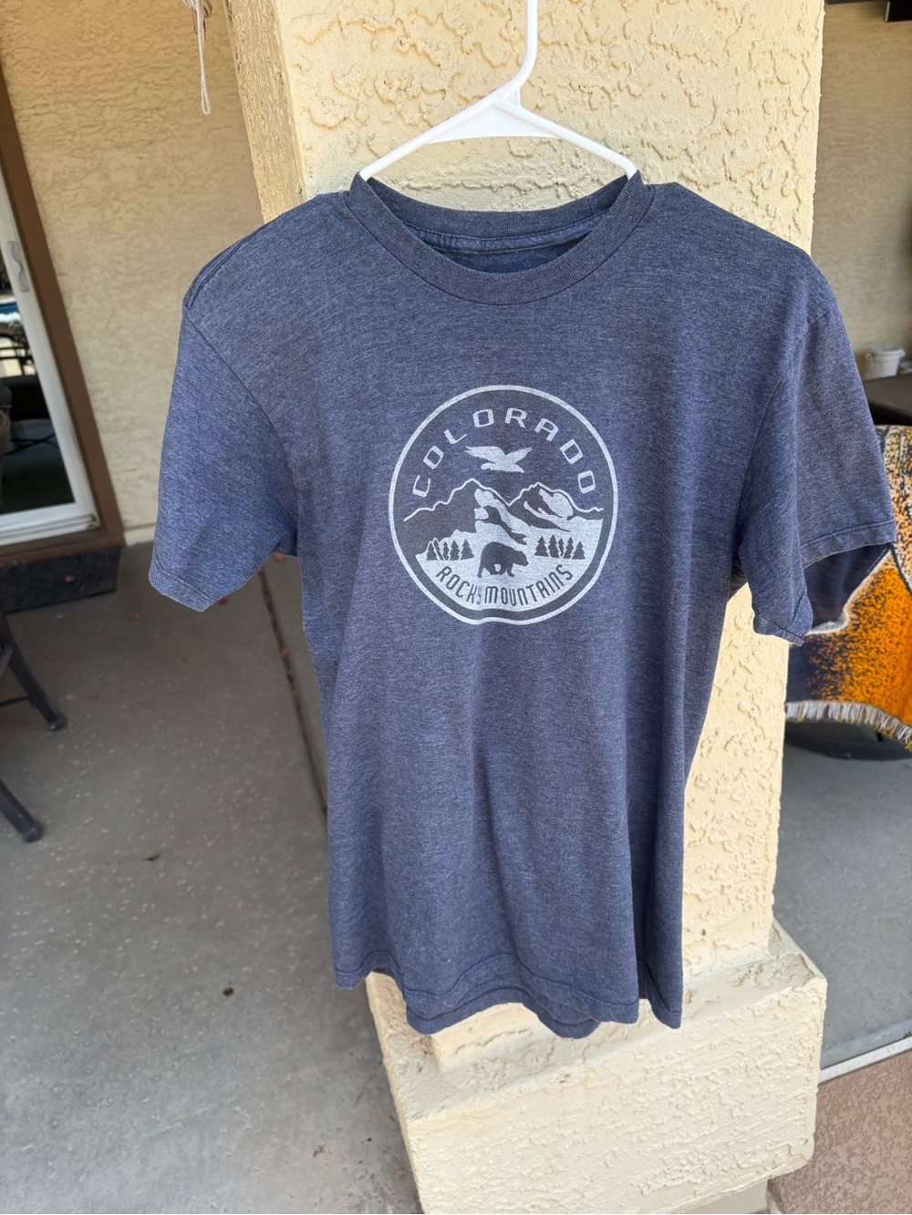 Colorado Rocky Mountains T-Shirt M